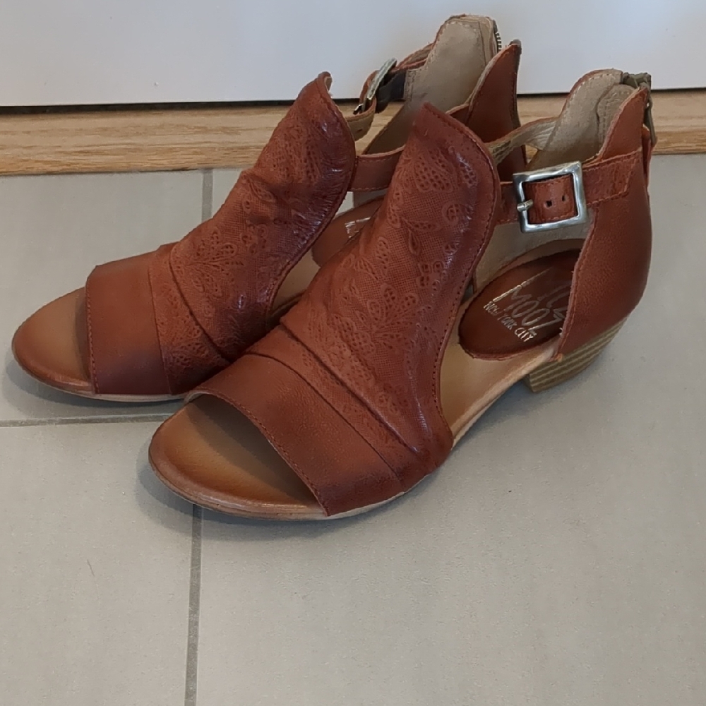 Miz Mooz Sandals
